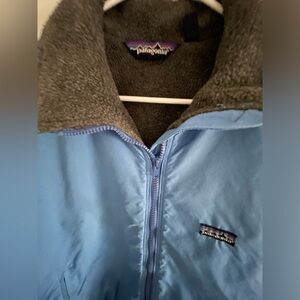 Patagonia rare vintage blue fleece lining in excellent condition size large